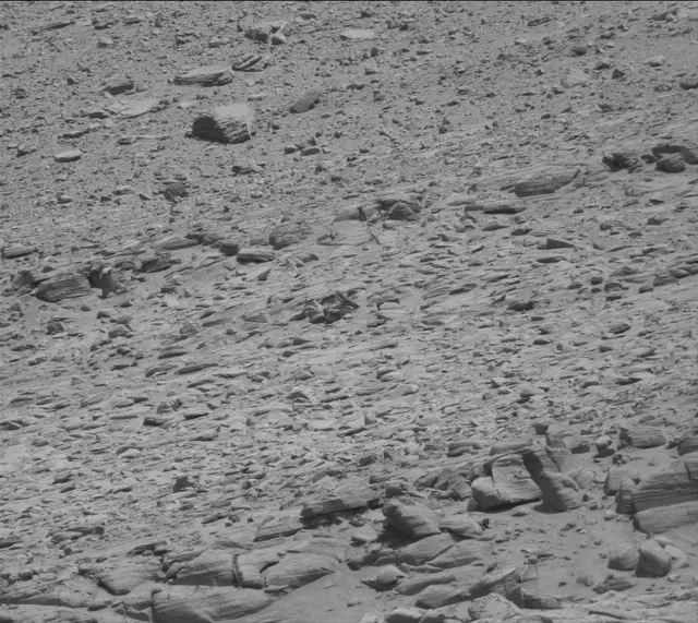 Sol 3800: Mast Camera (Mastcam)