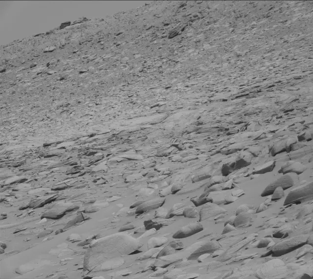 Sol 3800: Mast Camera (Mastcam)