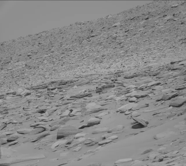 Sol 3800: Mast Camera (Mastcam)