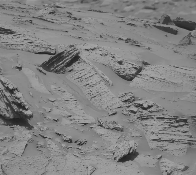Sol 3800: Mast Camera (Mastcam)