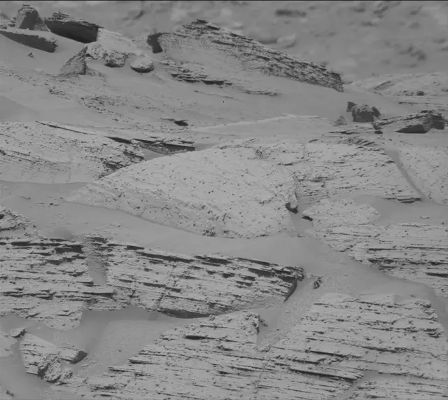 Sol 3800: Mast Camera (Mastcam)