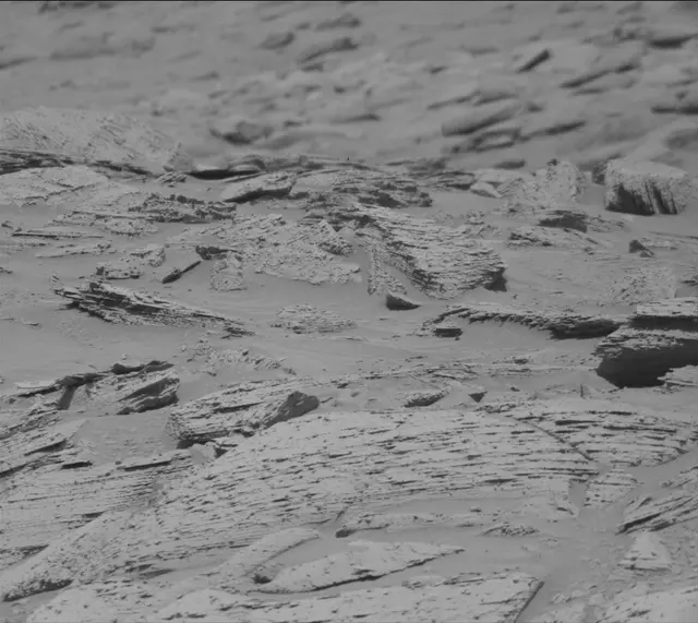 Sol 3800: Mast Camera (Mastcam)
