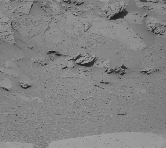 Sol 3800: Mast Camera (Mastcam)