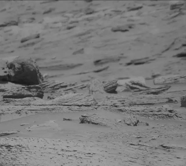 Sol 3800: Mast Camera (Mastcam)