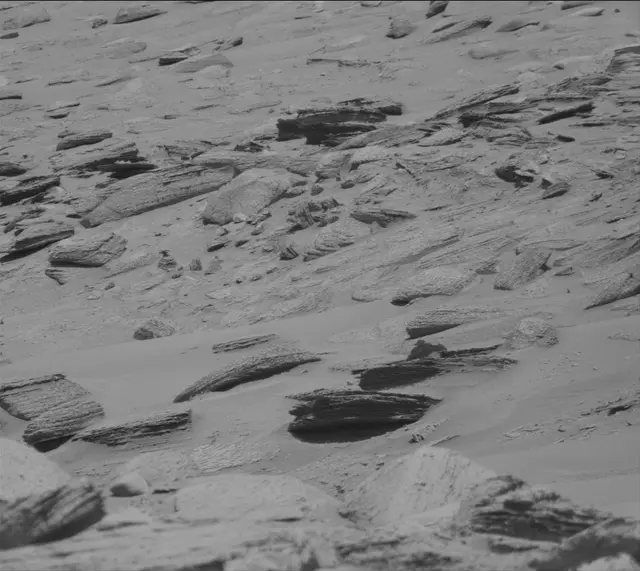Sol 3800: Mast Camera (Mastcam)