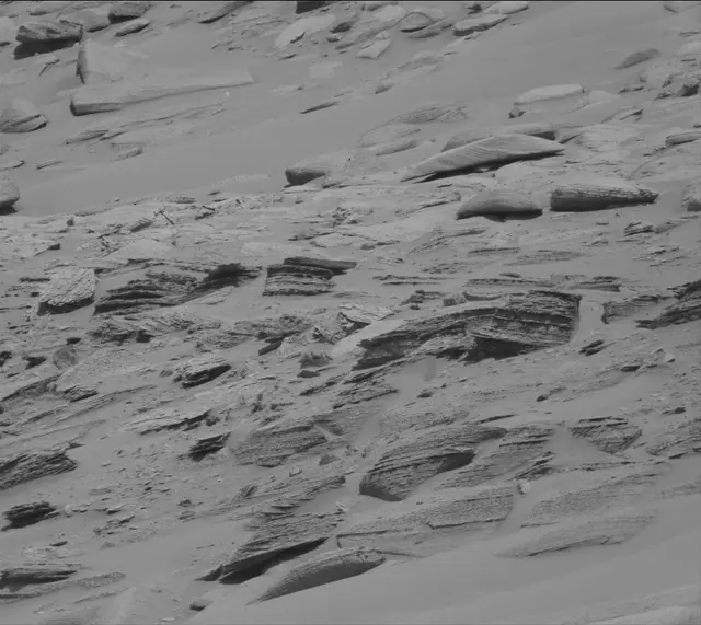 Sol 3800: Mast Camera (Mastcam)