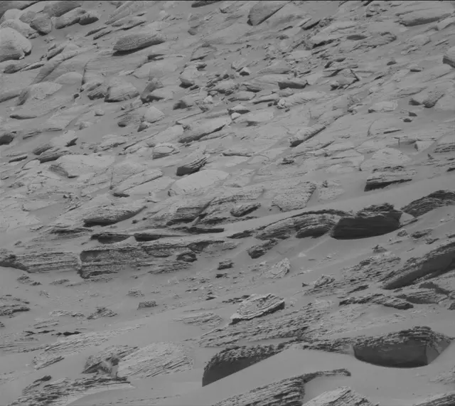 Sol 3800: Mast Camera (Mastcam)