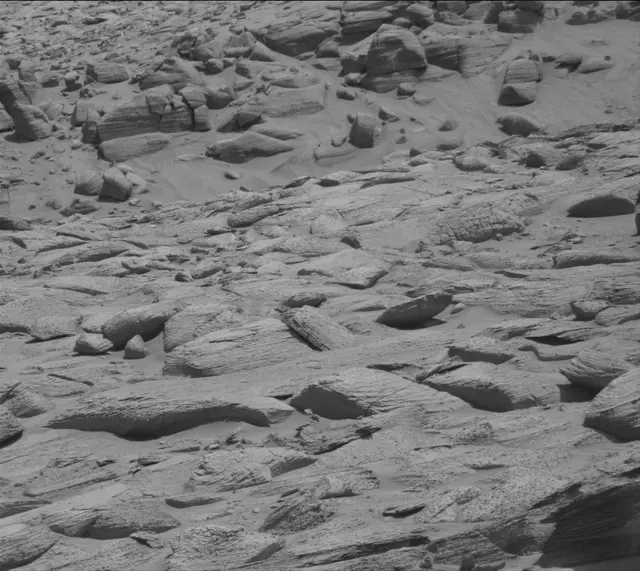 Sol 3800: Mast Camera (Mastcam)