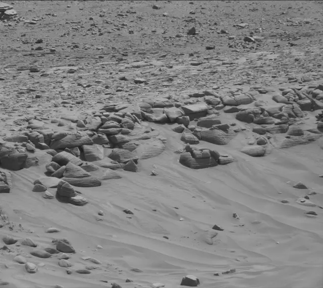 Sol 3800: Mast Camera (Mastcam)