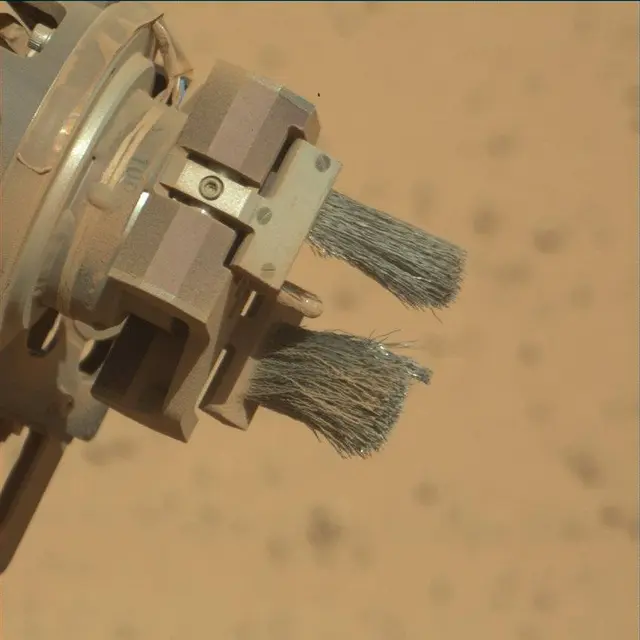 Sol 3800: Mast Camera (Mastcam)