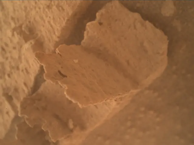 Sol 3800: Mars Hand Lens Imager (MAHLI)