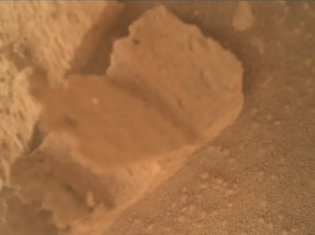 Sol 3800: Mars Hand Lens Imager (MAHLI)
