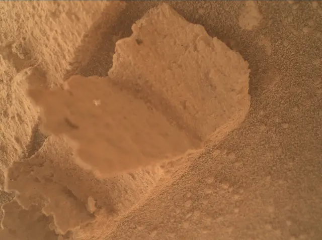 Sol 3800: Mars Hand Lens Imager (MAHLI)