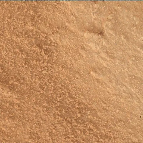 Sol 3800: Mars Hand Lens Imager (MAHLI)