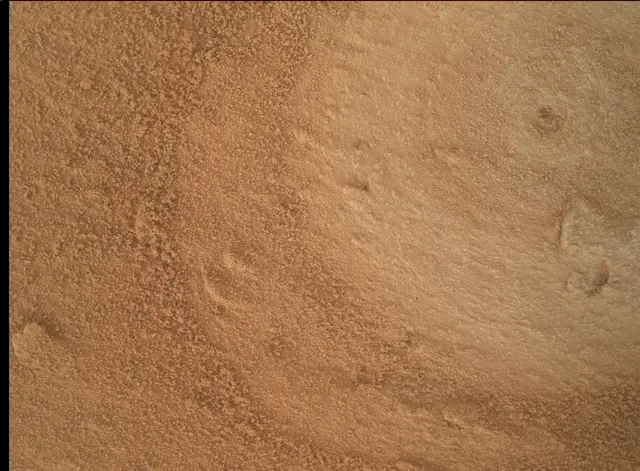 Sol 3800: Mars Hand Lens Imager (MAHLI)