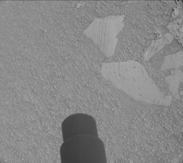 Sol 3801: Mast Camera (Mastcam)