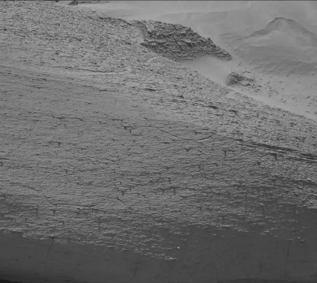 Sol 3801: Mast Camera (Mastcam)