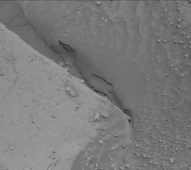 Sol 3801: Mast Camera (Mastcam)