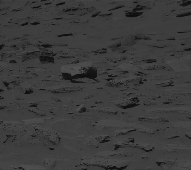 Sol 3803: Mast Camera (Mastcam)
