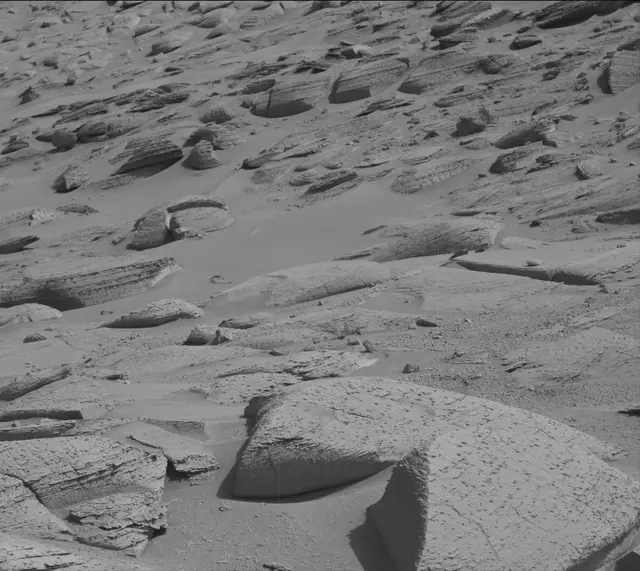 Sol 3803: Mast Camera (Mastcam)