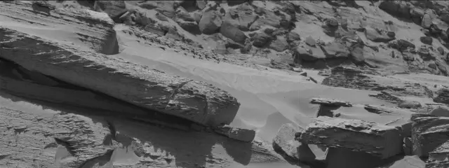 Sol 3805: Mast Camera (Mastcam)
