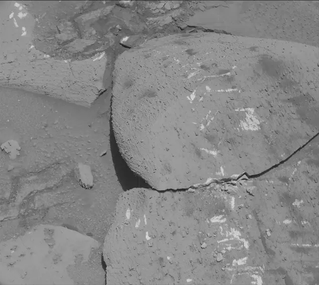 Sol 3805: Mast Camera (Mastcam)