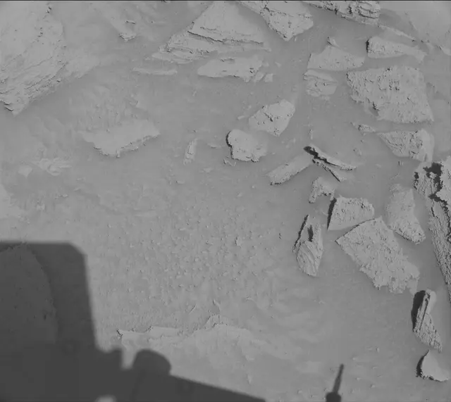 Sol 3805: Mast Camera (Mastcam)