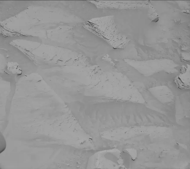 Sol 3805: Mast Camera (Mastcam)