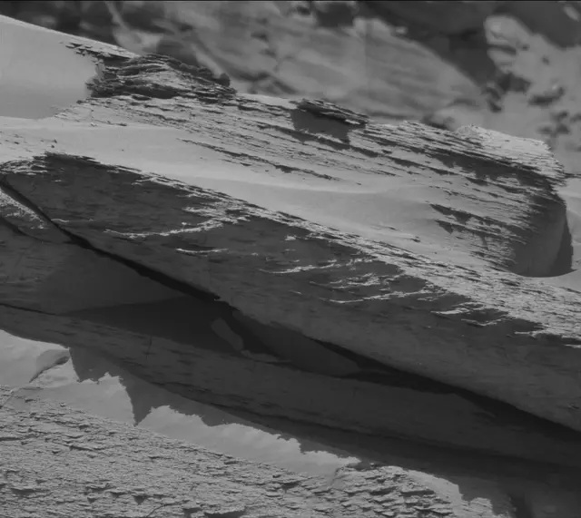 Sol 3805: Mast Camera (Mastcam)