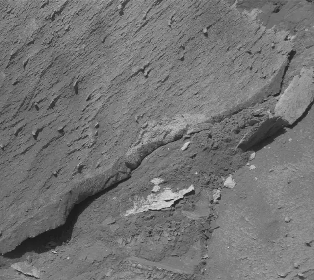 Sol 3805: Mast Camera (Mastcam)