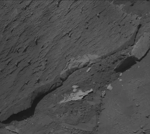 Sol 3805: Mast Camera (Mastcam)