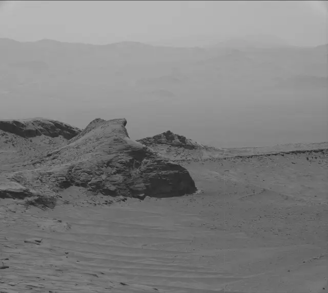 Sol 3807: Mast Camera (Mastcam)
