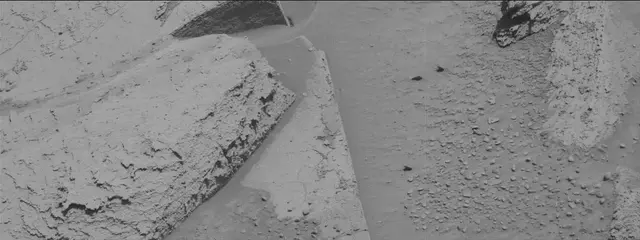 Sol 3807: Mast Camera (Mastcam)
