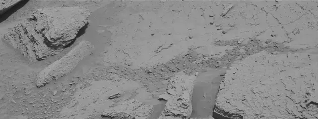 Sol 3807: Mast Camera (Mastcam)
