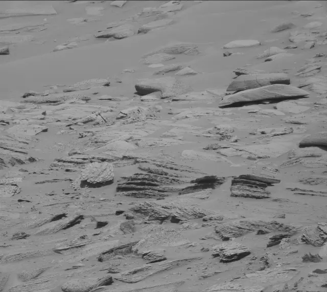 Sol 3807: Mast Camera (Mastcam)