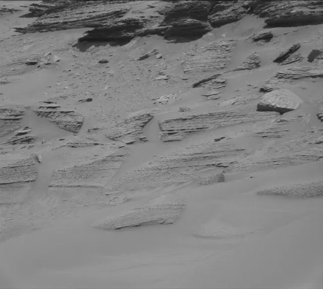 Sol 3807: Mast Camera (Mastcam)