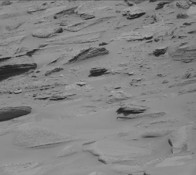 Sol 3807: Mast Camera (Mastcam)