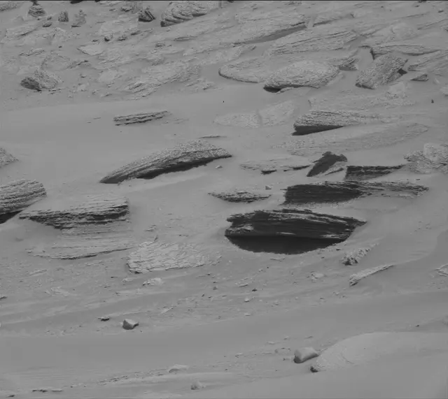 Sol 3807: Mast Camera (Mastcam)