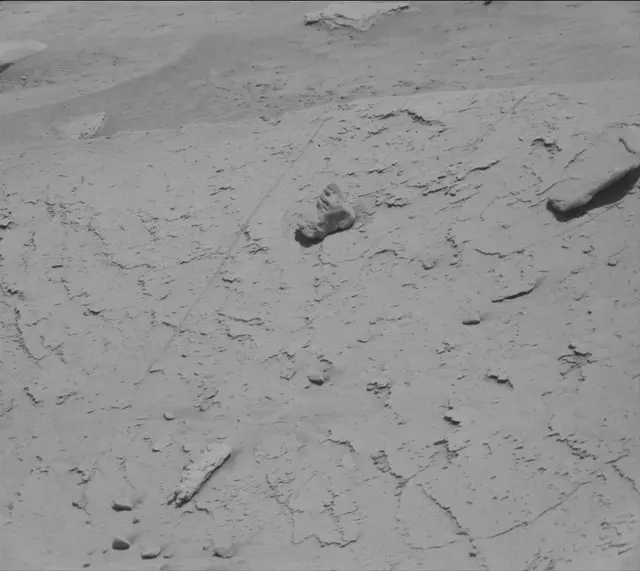 Sol 3807: Mast Camera (Mastcam)