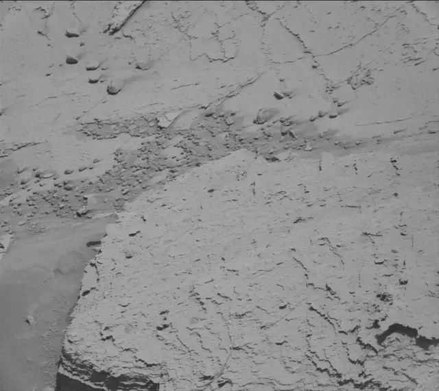 Sol 3807: Mast Camera (Mastcam)