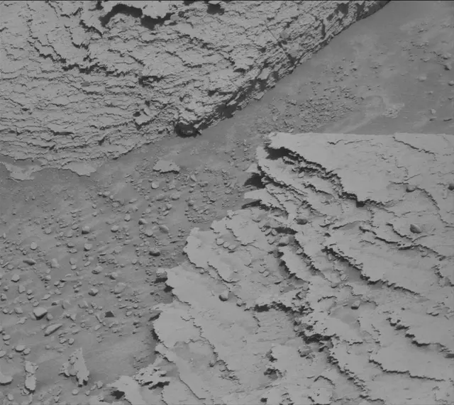 Sol 3807: Mast Camera (Mastcam)