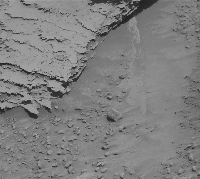 Sol 3807: Mast Camera (Mastcam)