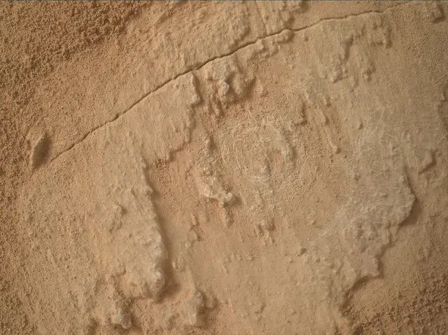 Sol 3807: Mars Hand Lens Imager (MAHLI)