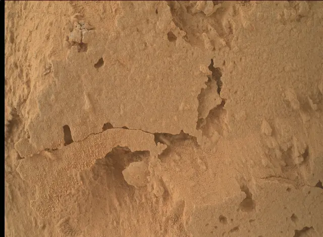 Sol 3807: Mars Hand Lens Imager (MAHLI)