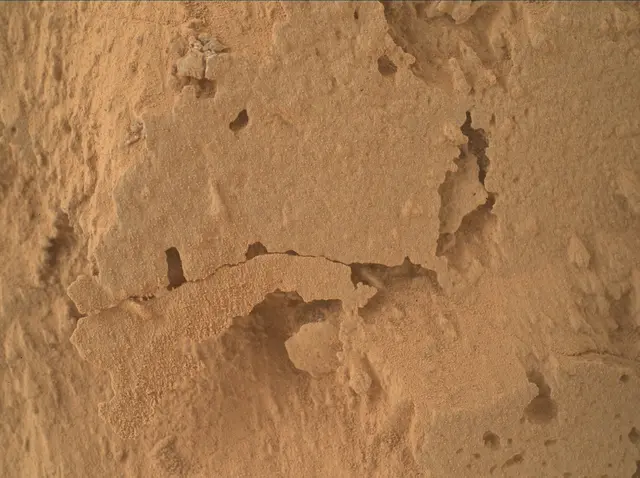 Sol 3807: Mars Hand Lens Imager (MAHLI)