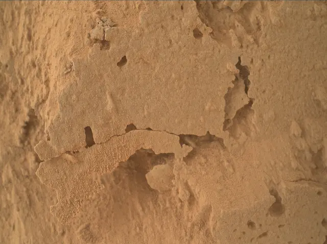 Sol 3807: Mars Hand Lens Imager (MAHLI)