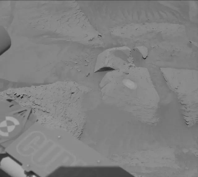 Sol 3808: Mast Camera (Mastcam)