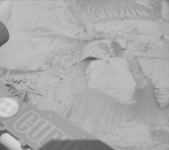 Sol 3808: Mast Camera (Mastcam)