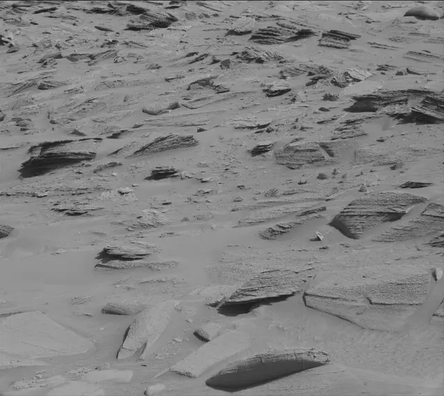 Sol 3808: Mast Camera (Mastcam)