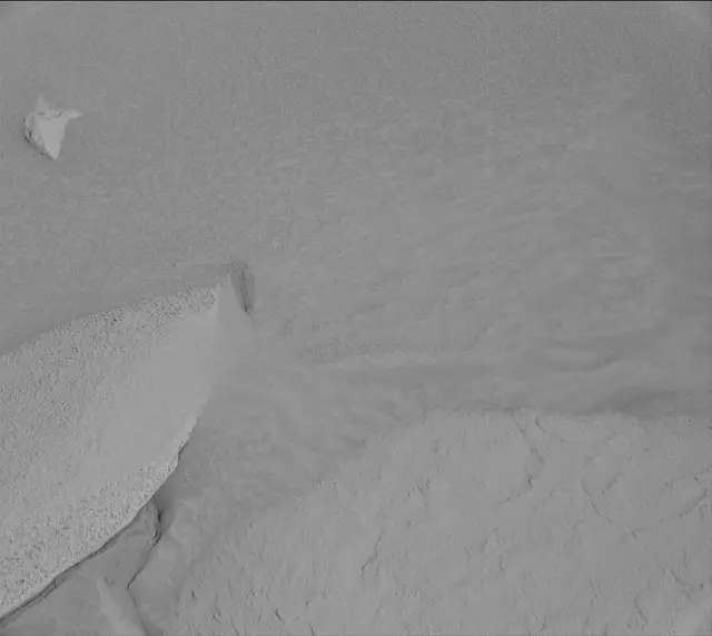 Sol 3808: Mast Camera (Mastcam)